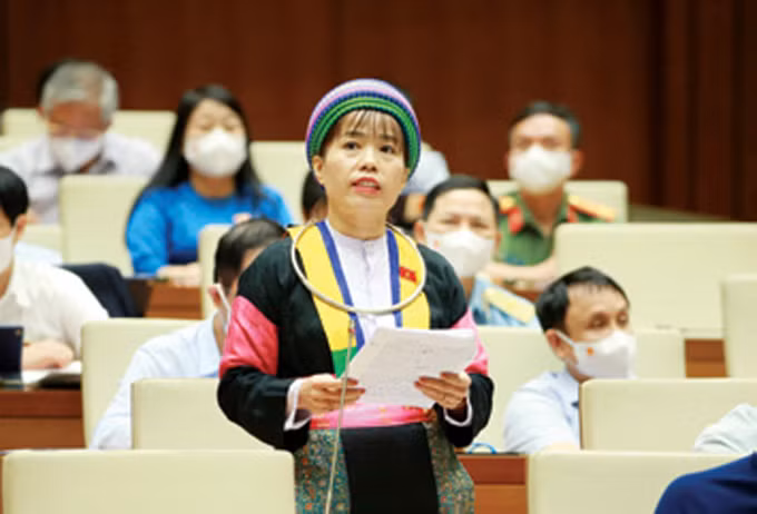 សម័យប្រជុំរដ្ឋសភាលើកទី ១ នីតិកាលទី ១៤៖ ចាប់ផ្តើមអាណត្តិថ្មីប្រកបដោយភាពស្វាហាប់ ប្ដេជ្ញាដ៏ប្តូរផ្តាច់និងប្រសិទ្ធភាព ảnh 9