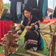 បងប្អូនជនជាតិ ធូឡាវ នៅខ្សែទឹកខាងលើទន្លេ ចាយ រក្សាព្រលឹងមុខរបរតម្បាញ