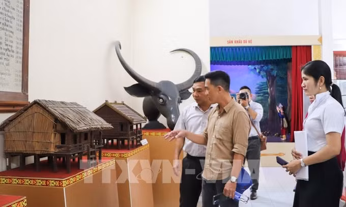 06-140337-nha-trung-bay-van-hoa-khmer-noi-luu-giu-ban-sac-dan-toc.jpg