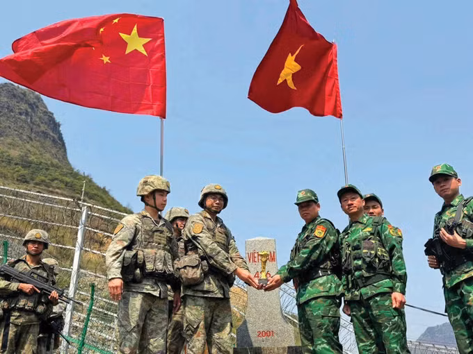 2-tuan-tra-song-phuong-o-ha-giang-anh-manh-cam.jpg