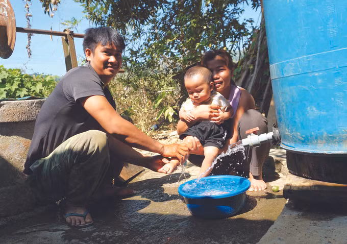 ថ្ងៃថ្មីនៅភូមិនិគមរបស់ជនជាតិ  រើម៉ាំ ảnh 3