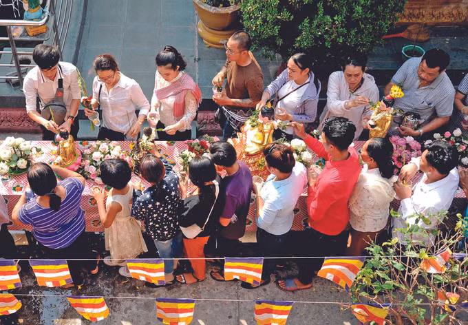 បងប្អូនជនជាតិ ខ្មែរ ណាមបូ អភិរក្ស ពង្រីកអត្តសញ្ញាណវប្បធម៌ប្រពៃណី ảnh 7