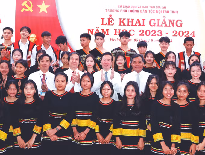 សកម្មភាពមួយចំនួនរបស់ថ្នាក់ដឹកនាំបក្សនិងរដ្ឋ ảnh 3