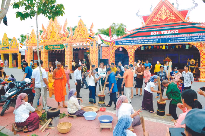ខេត្ត សុកត្រាំង ពង្រីកវប្បធម៌ប្រពៃណីផ្សារភ្ជាប់ជាមួយនឹងការអភិវឌ្ឍទេសចរណ៍ ảnh 2