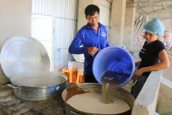 ព្រៃត្នោតទាំងឡាយដ៏ធំល្វឹងល្វើយនៅតំបន់ បៃនូយ ខេត្ត អានយ៉ាង។