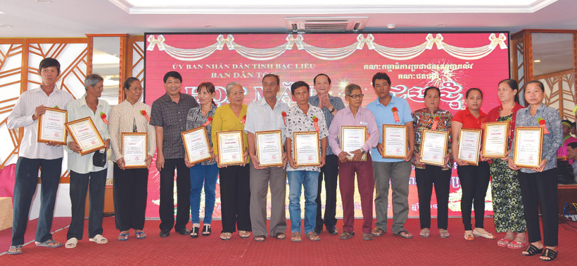ខេត្ត បាកលៀវ ខិតខំប្រឹងប្រែងកាត់បន្ថយភាពក្រីក្រលើកកម្ពស់ជីវភាពរស់នៅរបស់បងប្អូនជនជាតិ