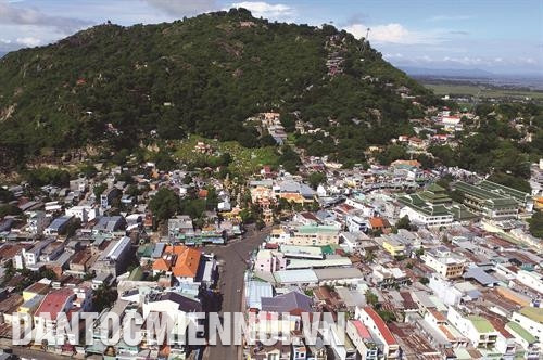 មណ្ឌលទេសចរណ៍ជាតិ នូយសាម ត្រូវបានវិនិយោគអភិវឌ្ឍន៍ជាមួយគោលដៅដល់ឆ្នាំ ២០៣០ នឹងក្លាយជាមជ្ឈមណ្ឌលទេសចរណ៍វប្បធម៌ជំនឿព្រលឹង