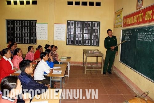 ថ្នាក់រៀនបានចាប់ផ្តើមពីម៉ោង ១៩:០០ ដល់ម៉ោង ២១:00 ចាប់ពីថ្ងៃ ច័ន្ទ ដល់ថ្ងៃសុក្រ ជារៀងរាល់សប្តាហ៍ ថ្នាក់រៀនបានចាប់ផ្តើមពីម៉ោង ១៩:០០ ដល់ម៉ោង ២១:00 ចាប់ពីថ្ងៃ ច័ន្ទ ដល់ថ្ងៃសុក្រ ជារៀងរាល់សប្តាហ៍