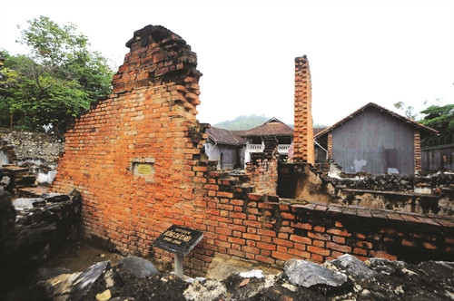 មាន ១.០០៧ លើកយុទ្ធជនបដិវត្តន៍ត្រូវអាណានិគម បារាំង ឃុំឃាំងធ្វើទារុណកម្មនៅទីឃុំឃាំងនេះ មាន ១.០០៧ លើកយុទ្ធជនបដិវត្តន៍ត្រូវអាណានិគម បារាំង ឃុំឃាំងធ្វើទារុណកម្មនៅទីឃុំឃាំងនេះ