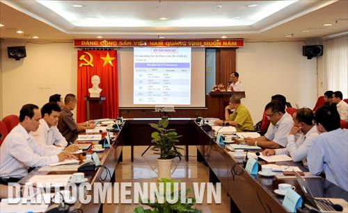 វាគ្មិនទាំងឡាយអញ្ជើញថ្លែងបទអន្តរាគមន៍ក្នុងសិក្ខាសាលា