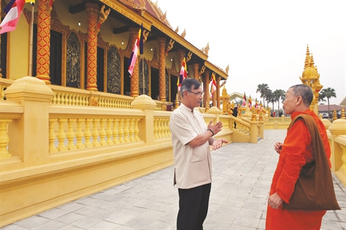 ស្វែងយល់ពីក្បាច់រចនា ទាំងឡាយប្រកបដោយលក្ខណៈពិសេសនៃវប្បធម៌និងស្ថាបត្យកម្មរបស់ជនជាតិខ្មែរ