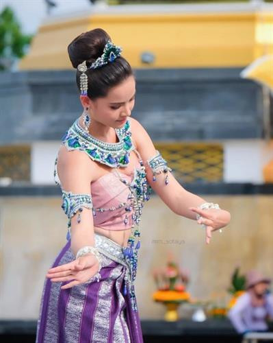 ពិធីបួងសួងនៅទីលានក្បែរមាត់ទន្លេ មេគង្គ នាទីរួមខេត្ត Nakhon Phanomមានអត្ថន័យលើកស្ទួយនិងគាំទ្រការអភិរក្សសិល្បៈវប្បធម៌ ប្រពៃណីនៃជំនឿទាក់ទងនឹងពស់នាគរាជដែលតែងតែថែរក្សាប្រជាជននៅតំបន់ទន្លេ មេគង្គ ពិធីបួងសួងនៅទីលានក្បែរមាត់ទន្លេ មេគង្គ នាទីរួមខេត្ត Nakhon Phanomមានអត្ថន័យលើកស្ទួយនិងគាំទ្រការអភិរក្សសិល្បៈវប្បធម៌ ប្រពៃណីនៃជំនឿទាក់ទងនឹងពស់នាគរាជដែលតែងតែថែរក្សាប្រជាជននៅតំបន់ទន្លេ មេគង្គ