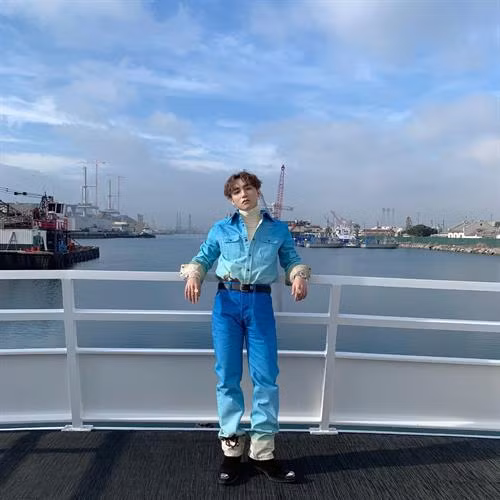 តារាចម្រៀងវ័យក្មេង (អាយុ ២៥) Sơn Tùng M-TP។ រូបថត៖ Facebook M-TP