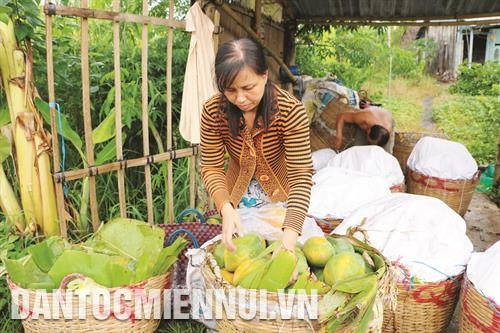 តម្លៃល្ហុងប៉ុន្មានឆំ្នាថី្មៗ នេះមានសិ្ថរភាពបងួ្គរ តូ្រវបានឈួ្មញប្រមូលទិញផ្ទាល់នៅនឹងចម្ការតែម្ដង