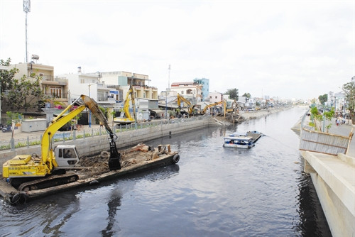 ព្រែក តឹនហ្វា - ឡហ្គូម ក្នុងដំណាក់កាលប្រញឹកបង្ហើយជាស្ថាពរកសាងកំណាត់ច្រាំងនិងជីកស្តារភក់ ព្រែក តឹនហ្វា - ឡហ្គូម ក្នុងដំណាក់កាលប្រញឹកបង្ហើយជាស្ថាពរកសាងកំណាត់ច្រាំងនិងជីកស្តារភក់