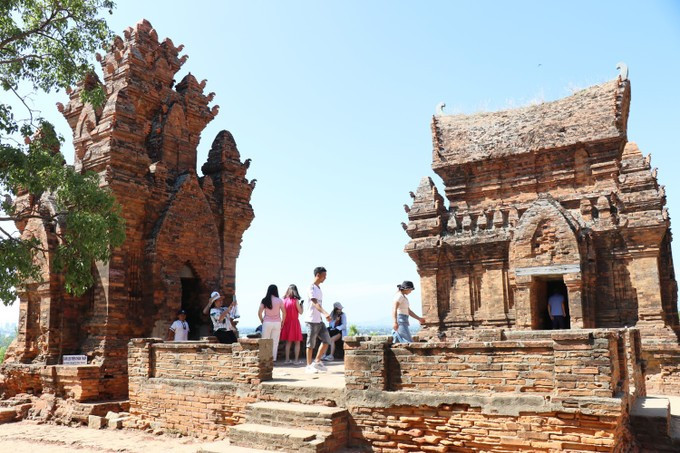 កេរដំណែលជាតិពិសេសប្រាសាទ ពោក្លងហ្គារ៉ាយ សង្កាត់ ដូវិញ ខេត្ត ខាញ់ហ្វា d-i-tich-quoc-gia-dac-biet-2.jpg
