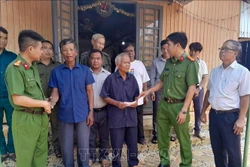 រក្សា​ភាពសុខសាន្ត​នៅតាមបណ្តា​ភូមិនិគមតំបន់បងប្អូន​ជនជាតិ​ភាគតិច