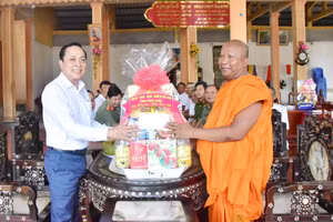 បុណ្យសែនដូនតាកាន់តែសប្បាយផ្តើមចេញពីការផ្លាស់ប្តូរនៅតំបន់បងប្អូនជនជាតិ ខ្មែរ