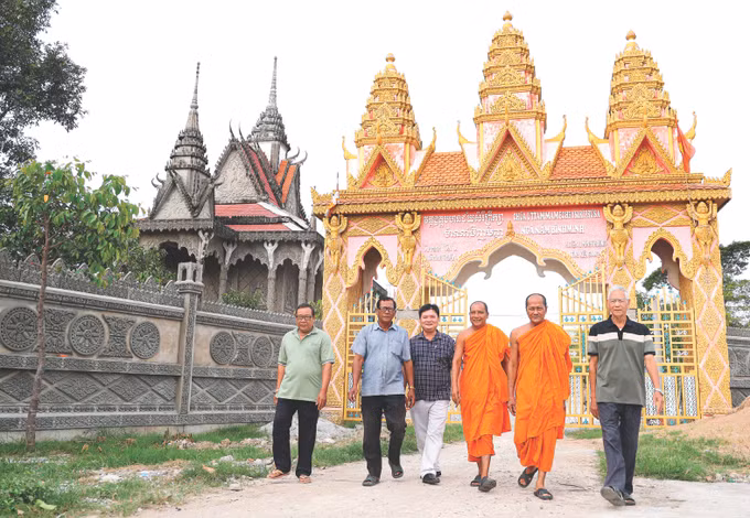 cuoc song moi o u minh thuong 2.JPG