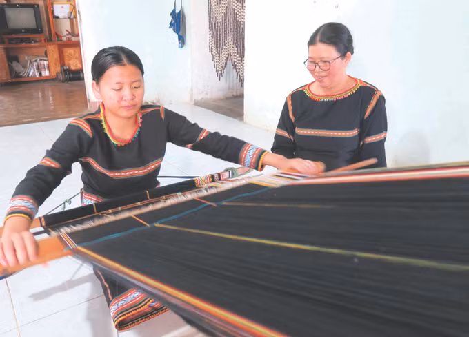 1-bahnar-du toan-kon tum.jpg