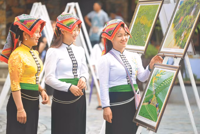 2-du lich son la-quang quyet.jpg