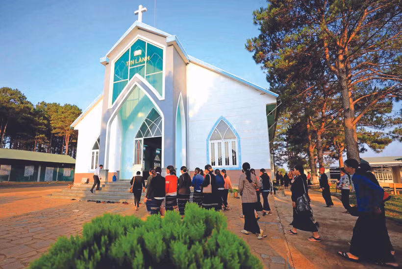 ព្រះវិហារសាសនា ប្រូតេស្តង់ ព្លៃ មើនុ ត្រូវបានកសាងឡើងលើផ្ទៃដីទំហំ ៦១០ ម៉ែត្រការ៉េ ដាក់អោយប្រើប្រាស់តាំងពីឆ្នាំ ២០១៧