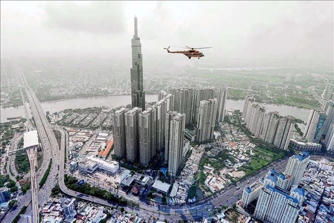 Landmark 81 ក្នុងបុរីចម្រុះលំដាប់ខ្ពស់ Vinhome Central បច្ចុប្បន្នជាអគារខ្ពស់បំផុតនៅទីក្រុង ហូ ជីមិញ។ រូបថត៖ ថាញ់វូ - ទីភ្នាក់ងារព័ត៌មានវៀតណាម