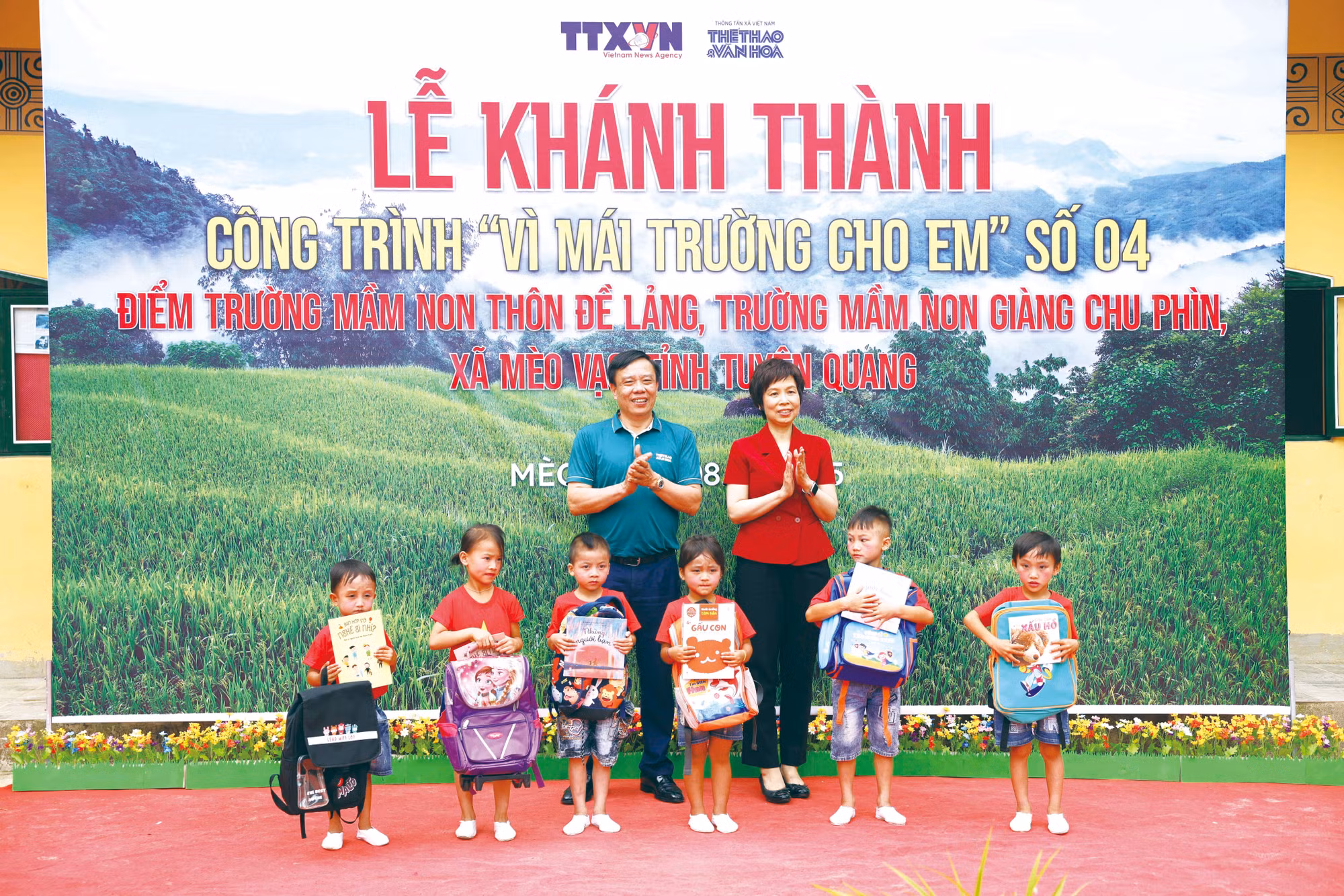 chung-tay-xay-dung-truong-hoc-4.jpg