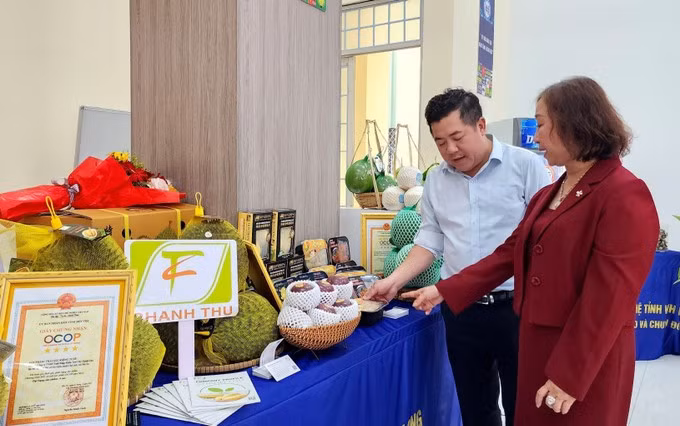 san-pham-ocop-vinh-long-1.jpg