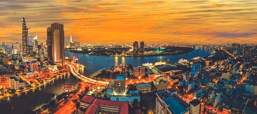ទិដ្ឋភាពទីក្រុង ធូឌឹក សម្លឹងមើលពីទីកណ្ដាលទីក្រុង ហូជីមិញ